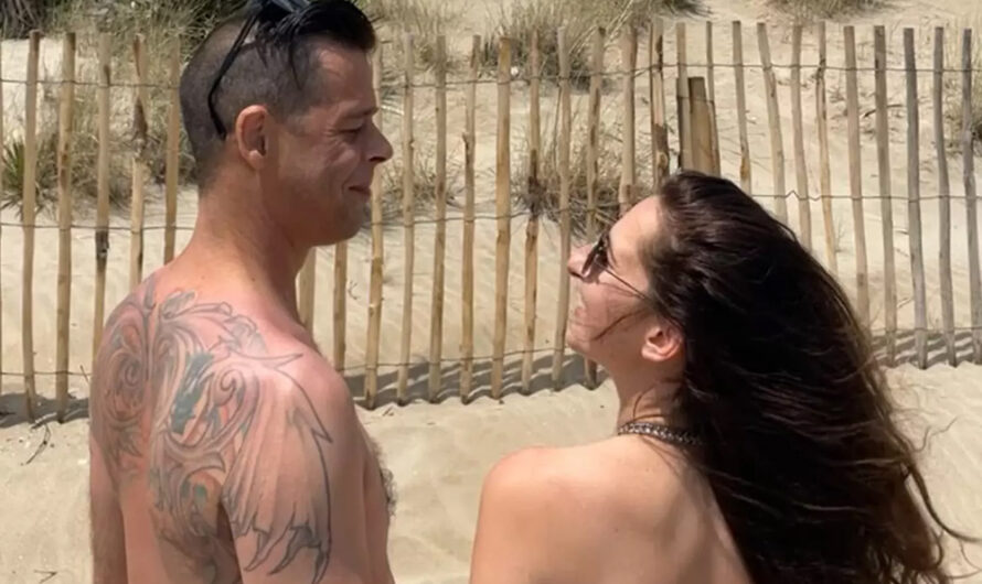 Couple naturiste, les vacances de Wann et Léa au Cap d’Agde