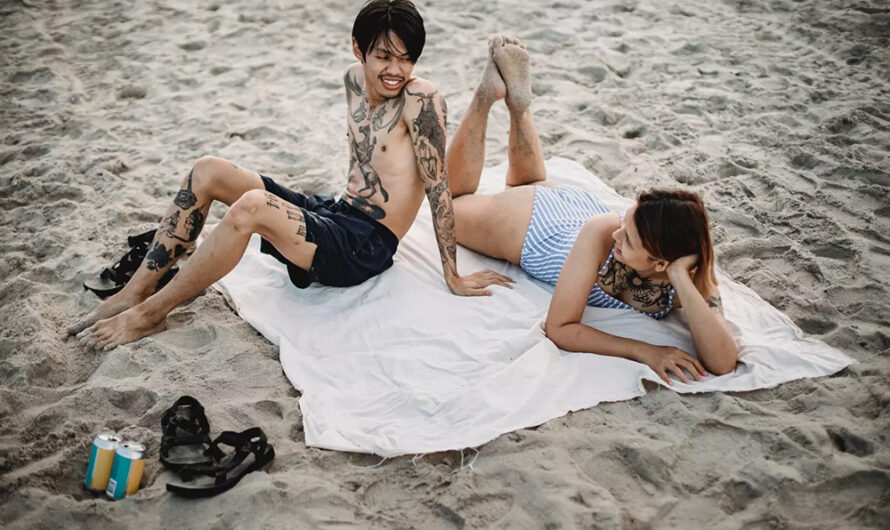 Comment trouver l’amour sans bouger de ma serviette de plage ?