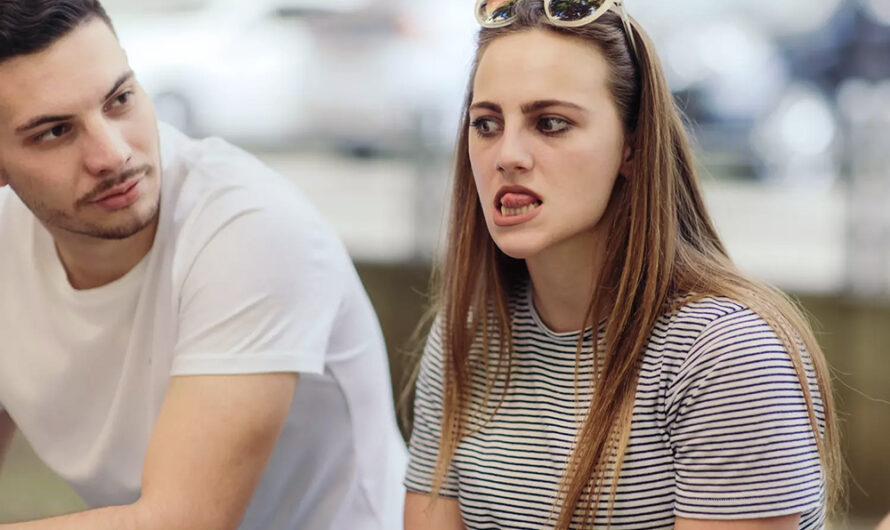 « T&rsquo;es trop sensible, tu dramatises » : la pire phrase à prononcer en couple, elle est dévastatrice